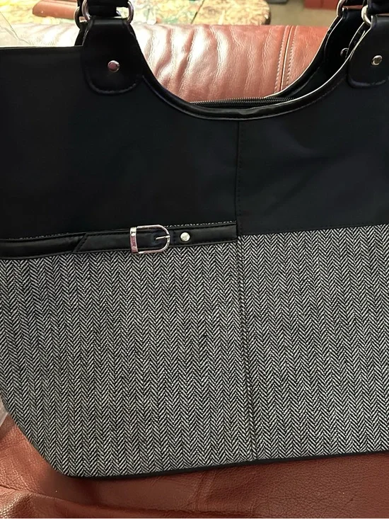 Black and Gray Herringbone Tote Bag - Women's Shoulder Bag - Picture 2 of 5